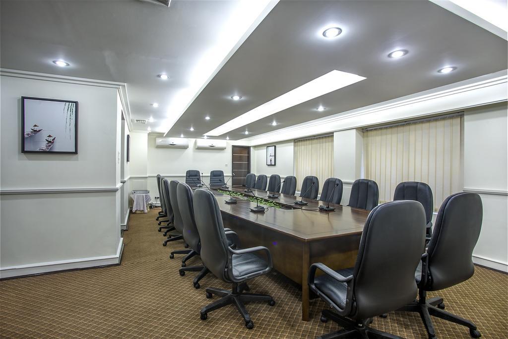 Hotel Agrabad Limited Chittagong Esterno foto